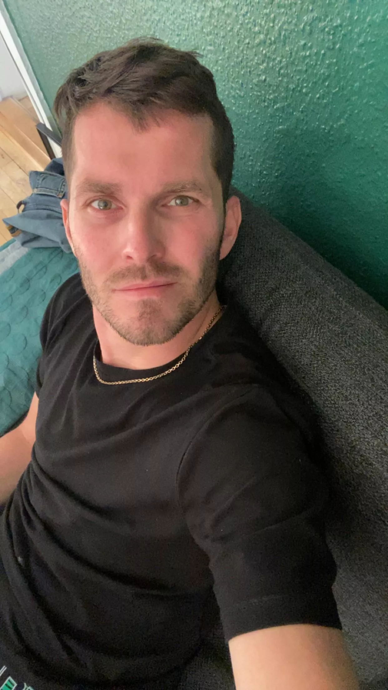 Its friday 😍 Lets chat 😍 Its friday 😍 Lets chat 😍