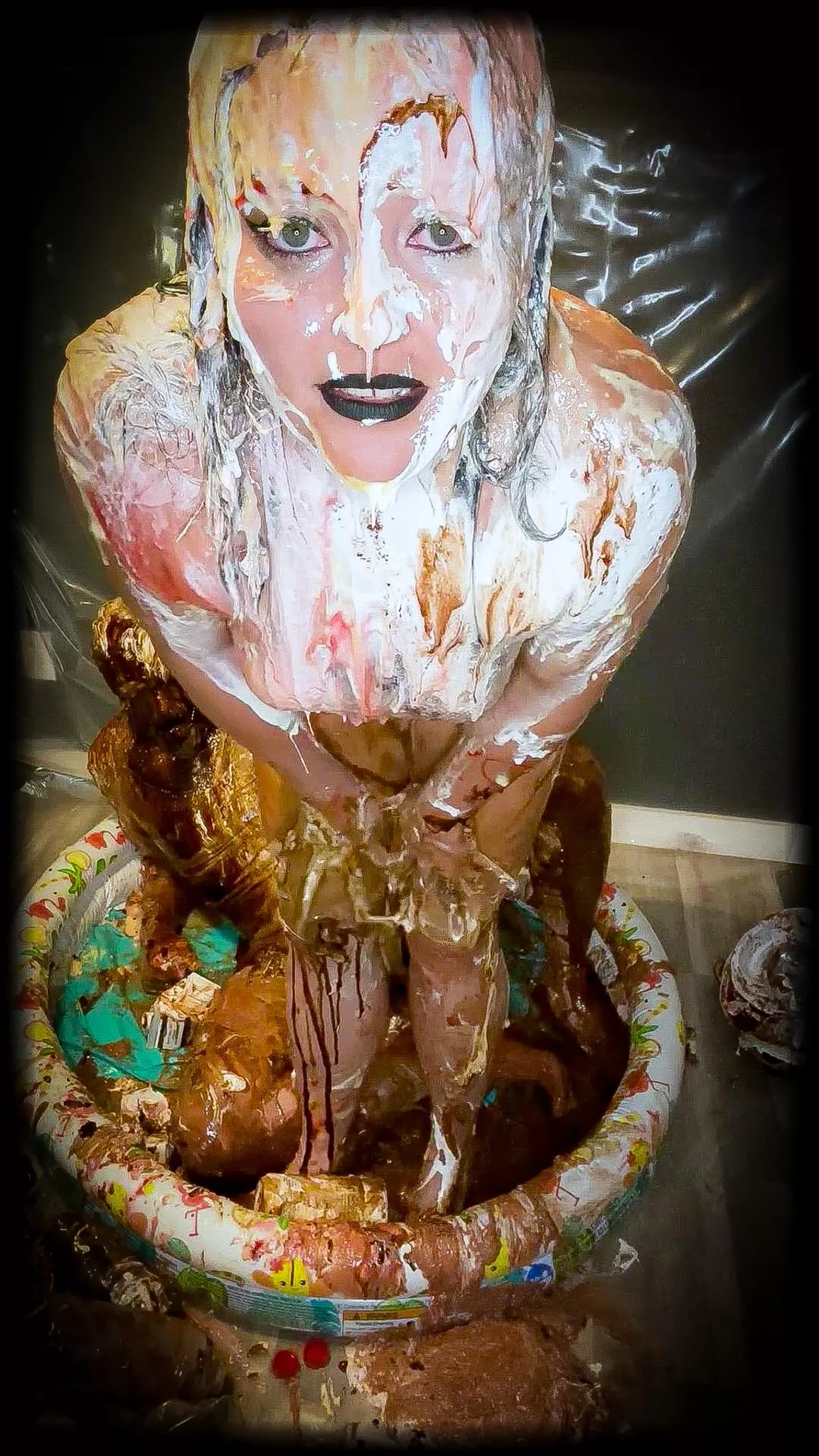 Latest Messy session was for my Sissy's 36th Birthday...... So many different substances went into this one 🤍🖤💦