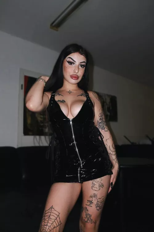 Let's dive into the dark deps of lust and pleasure together