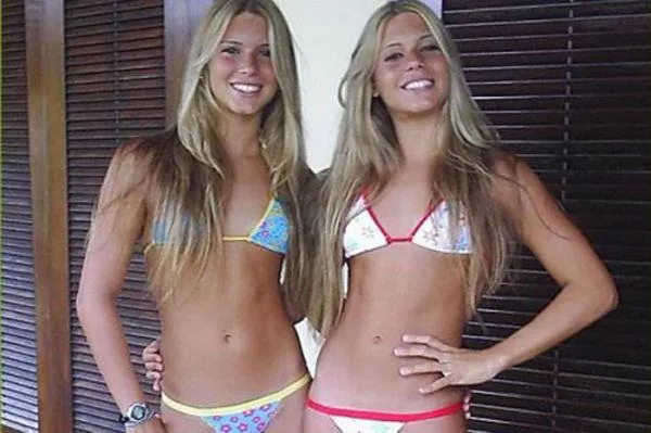 Twin Bikini Beauties