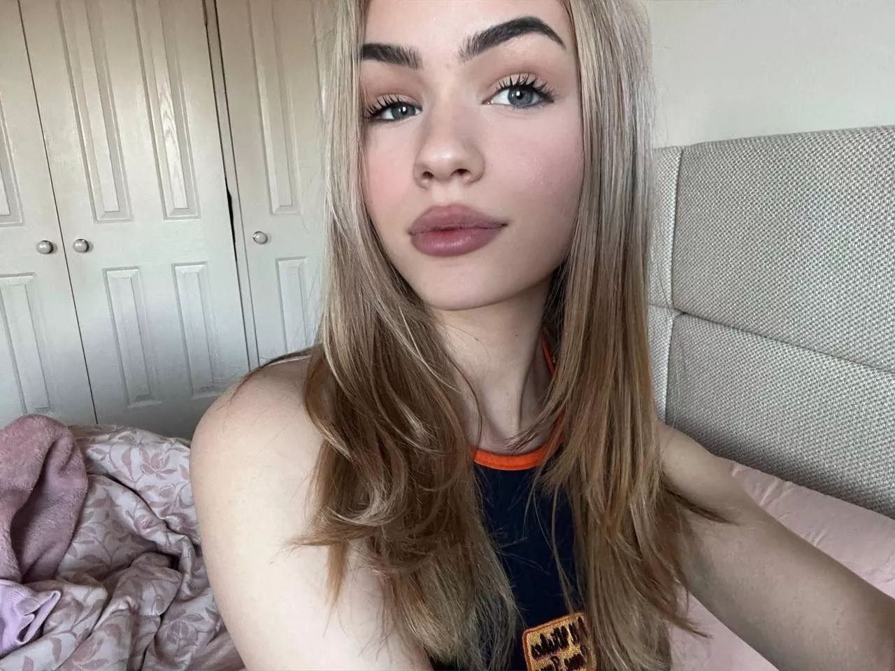 Would you ask me out if you could?