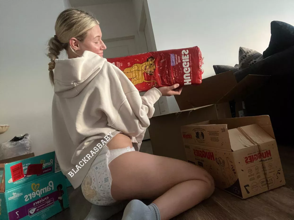 diaper delivery day! thank goodness, i almost had to refer back to panties🫥