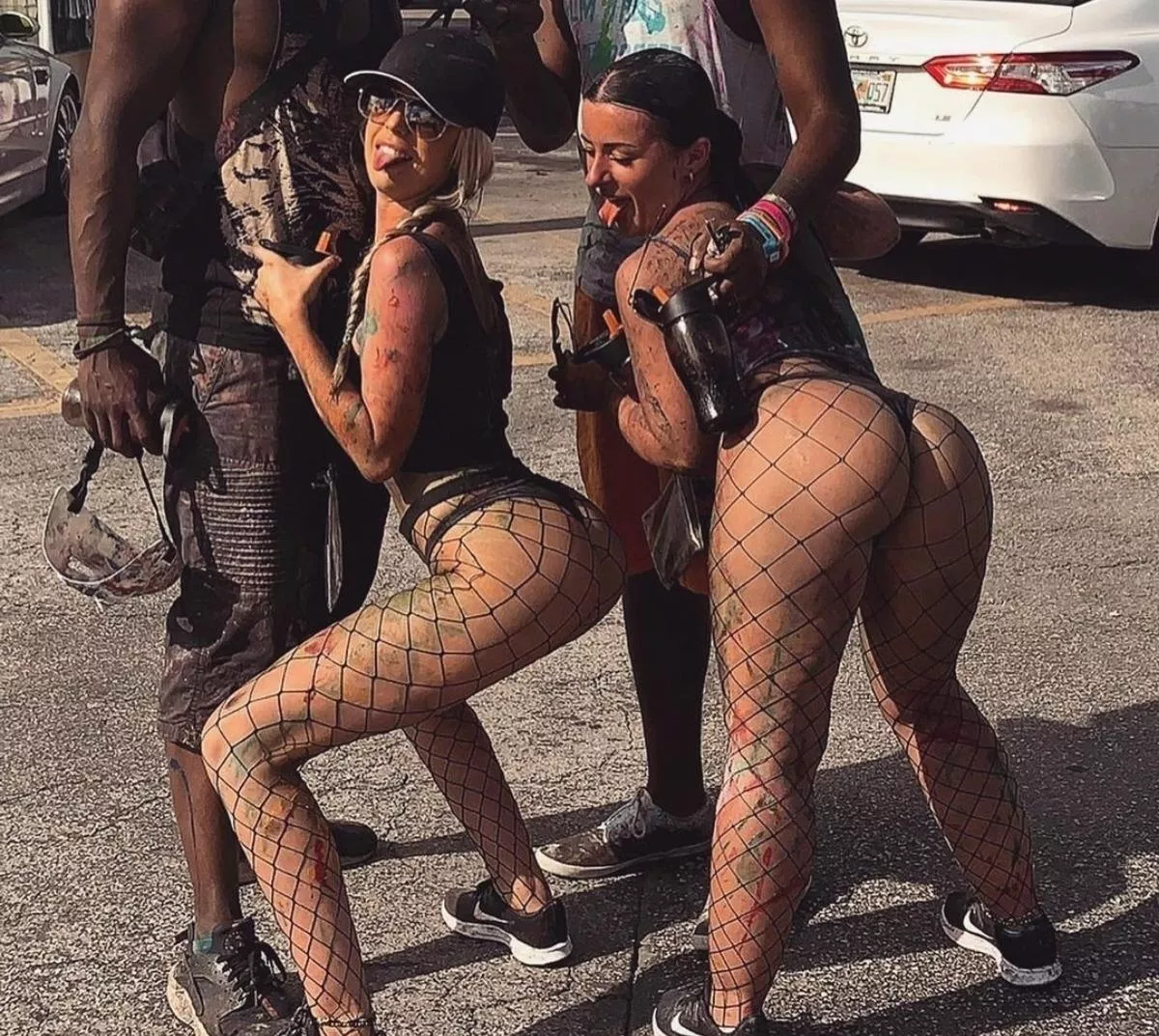 Double date with bulls