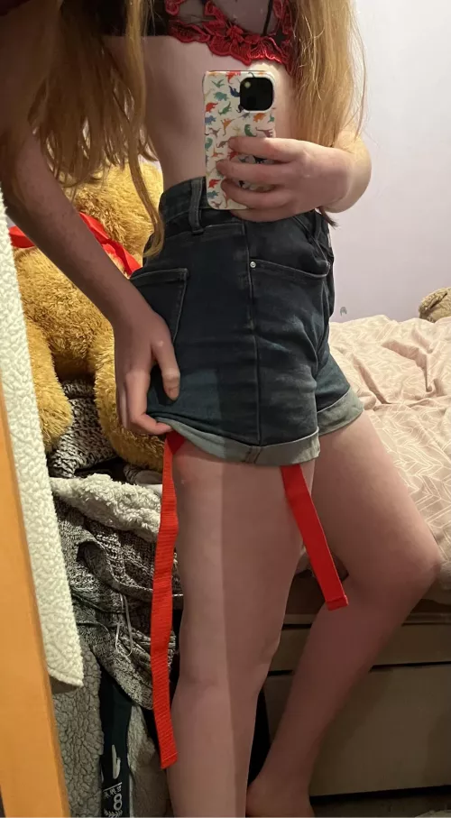 I don’t mind the straps hanging down… just means you know it’s there 😏