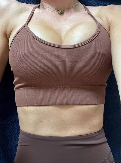 let's sweat together..