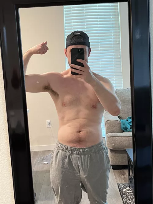 Sniff my pits while you cum