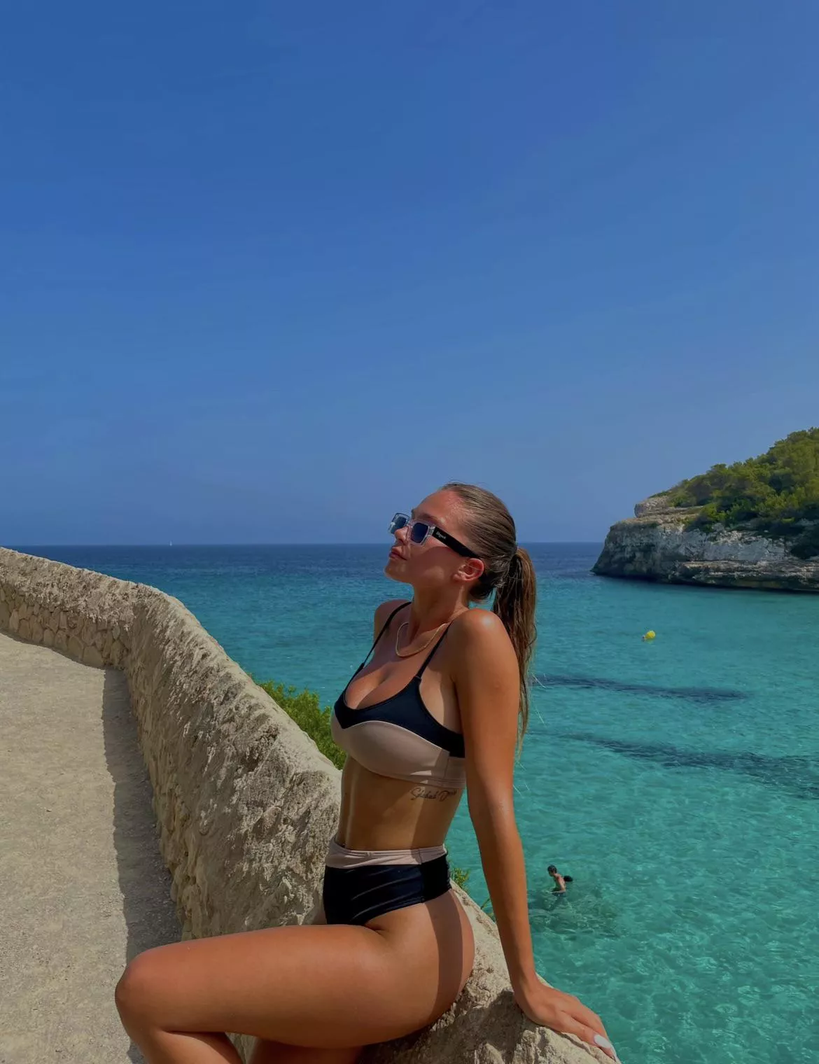 Time for a titty tan