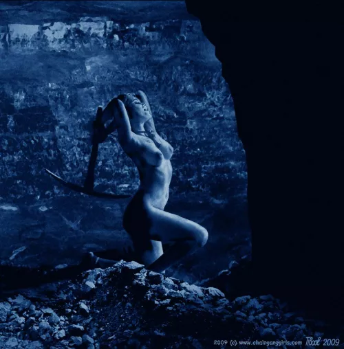 An Old Wound (closed roleplay with u/UnsualAlice)