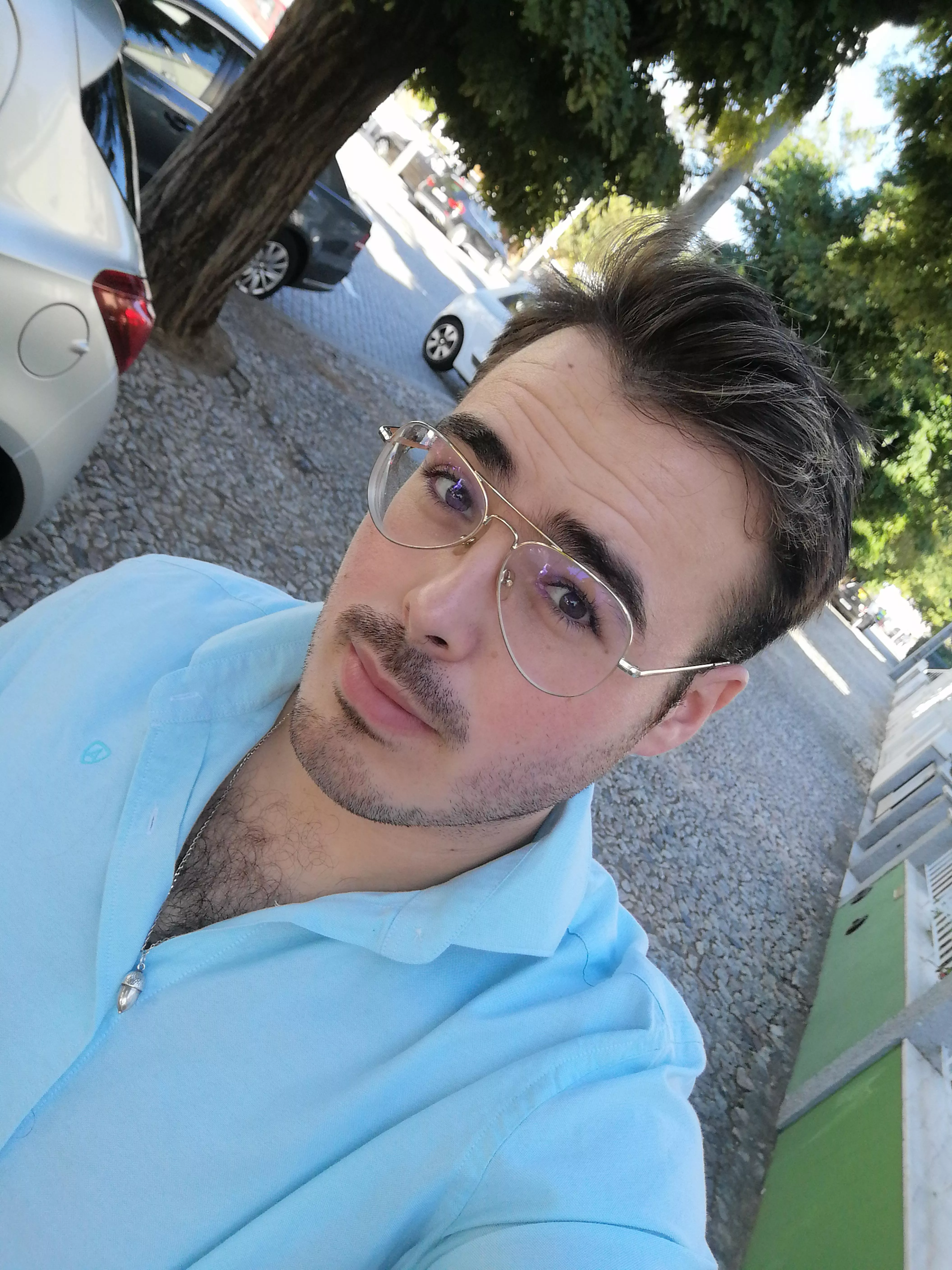 Autumn is here, hope you all have a nice Sunday 😁