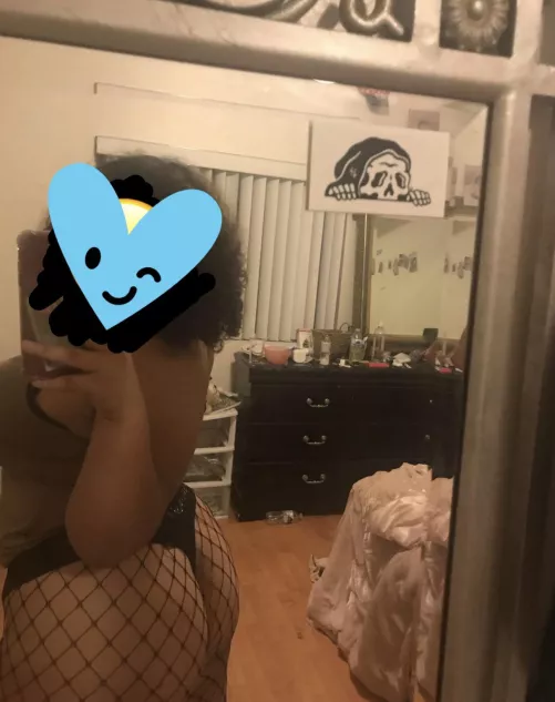 be good n play w me