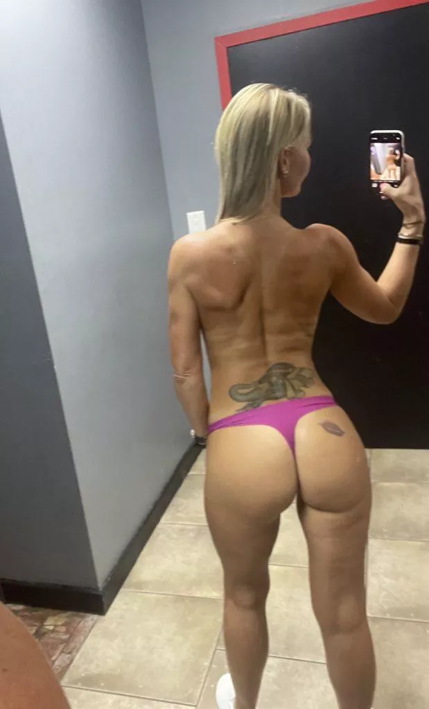 Do you like a fit backside? 39F