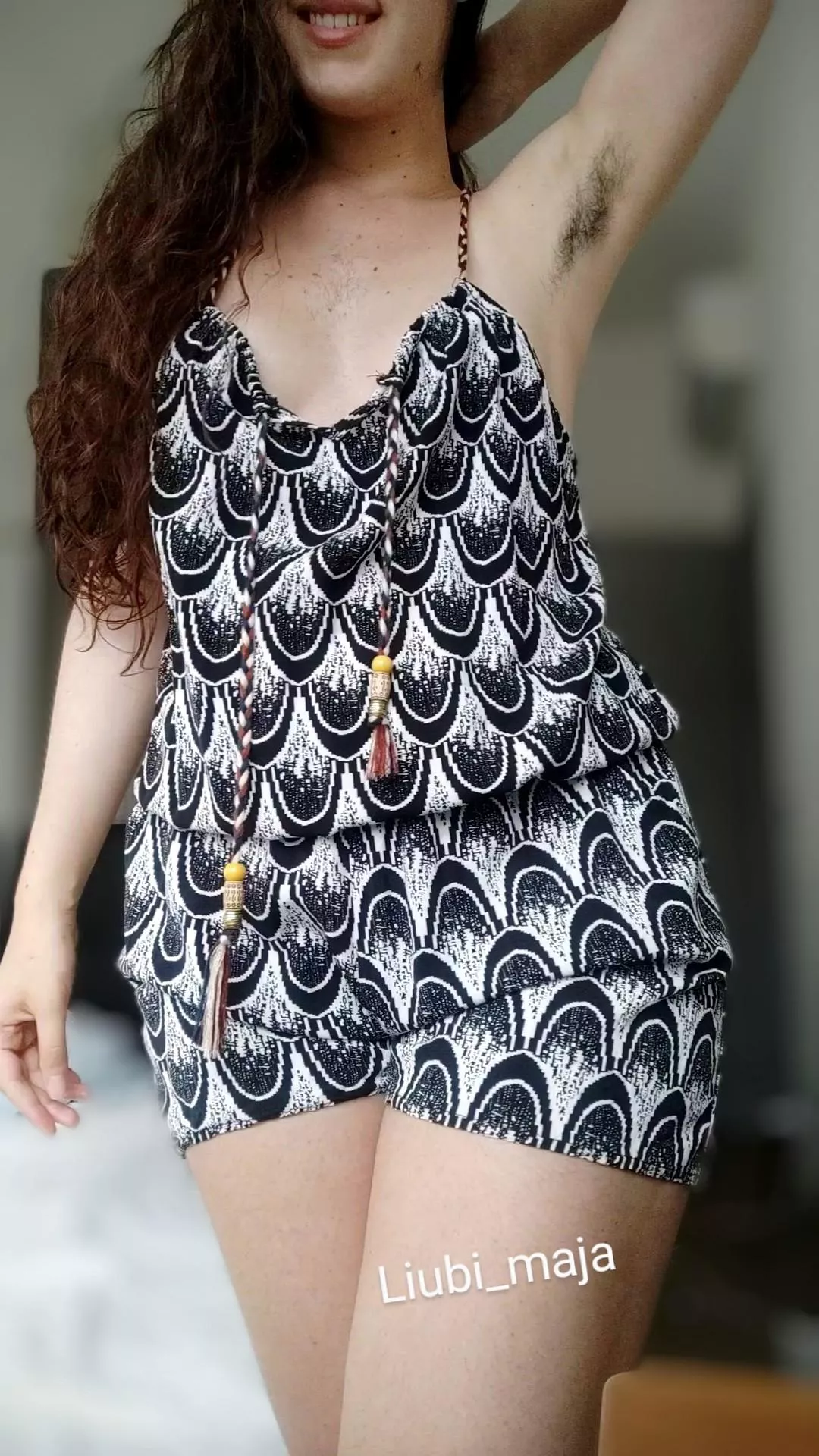 Do you like more the dress or the hairy pits?