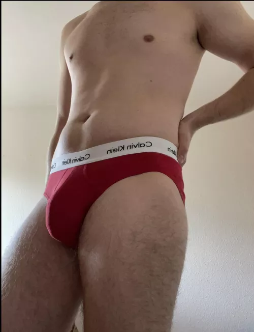 I feel so hot in briefs