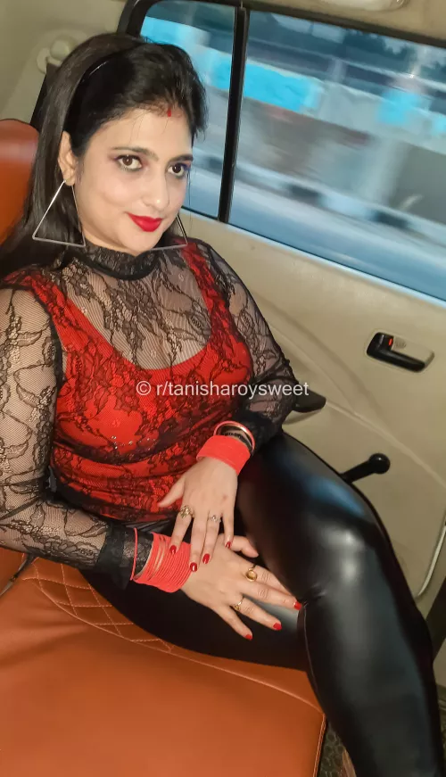 I love the way the leather leggings hug my body and show off my curves!