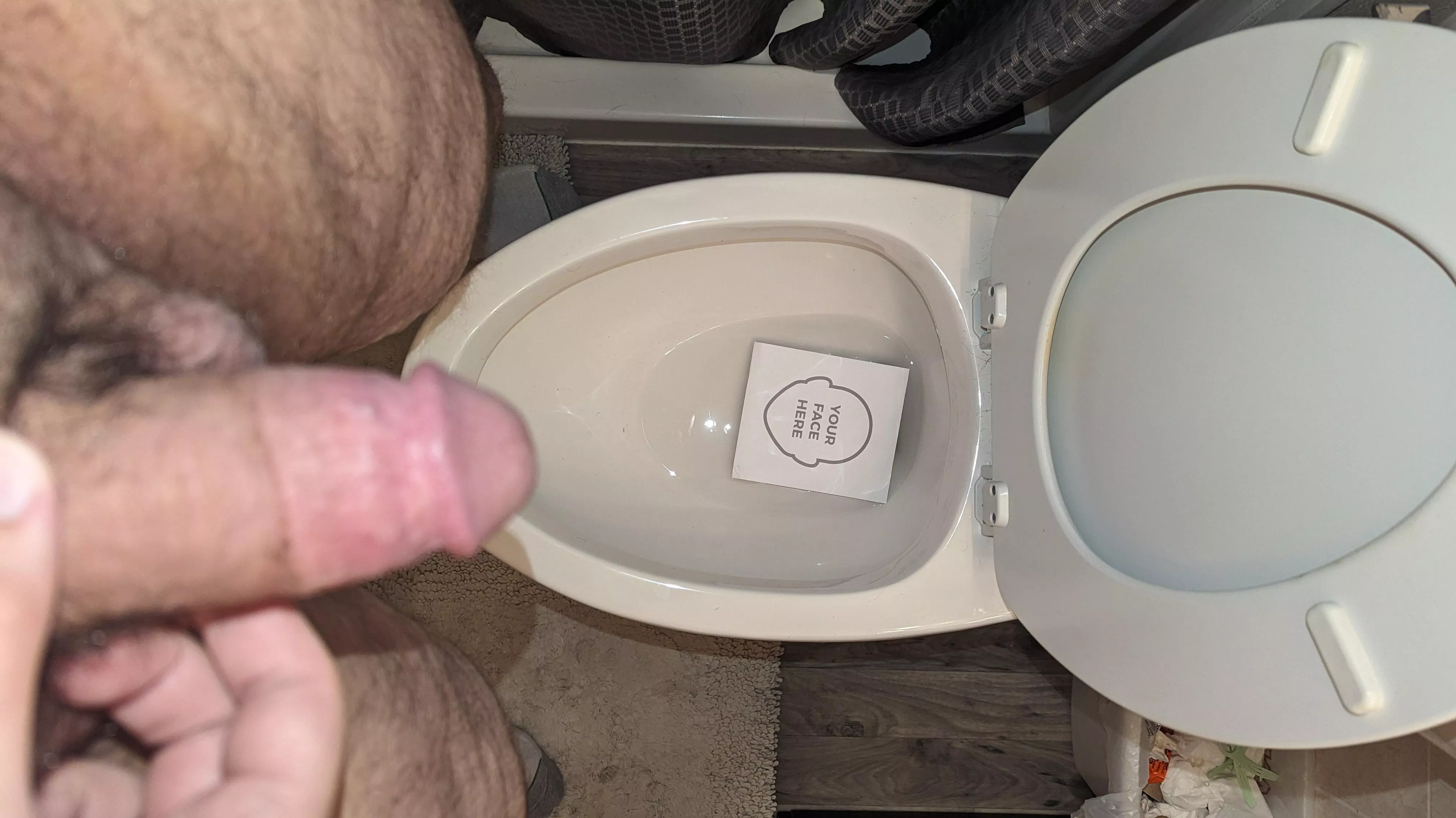 Long distance Piss Facials!