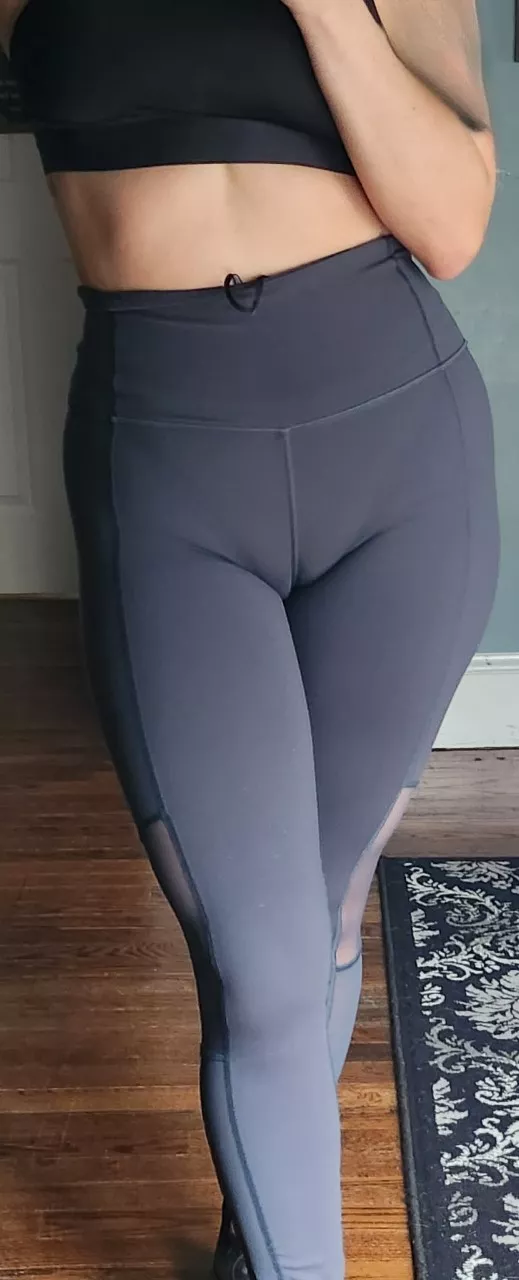 My wife about to work out <3