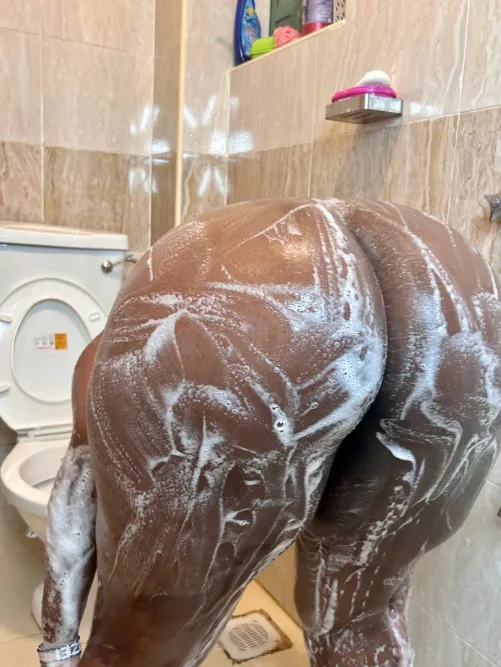 No birth control. Would you finish inside me ?