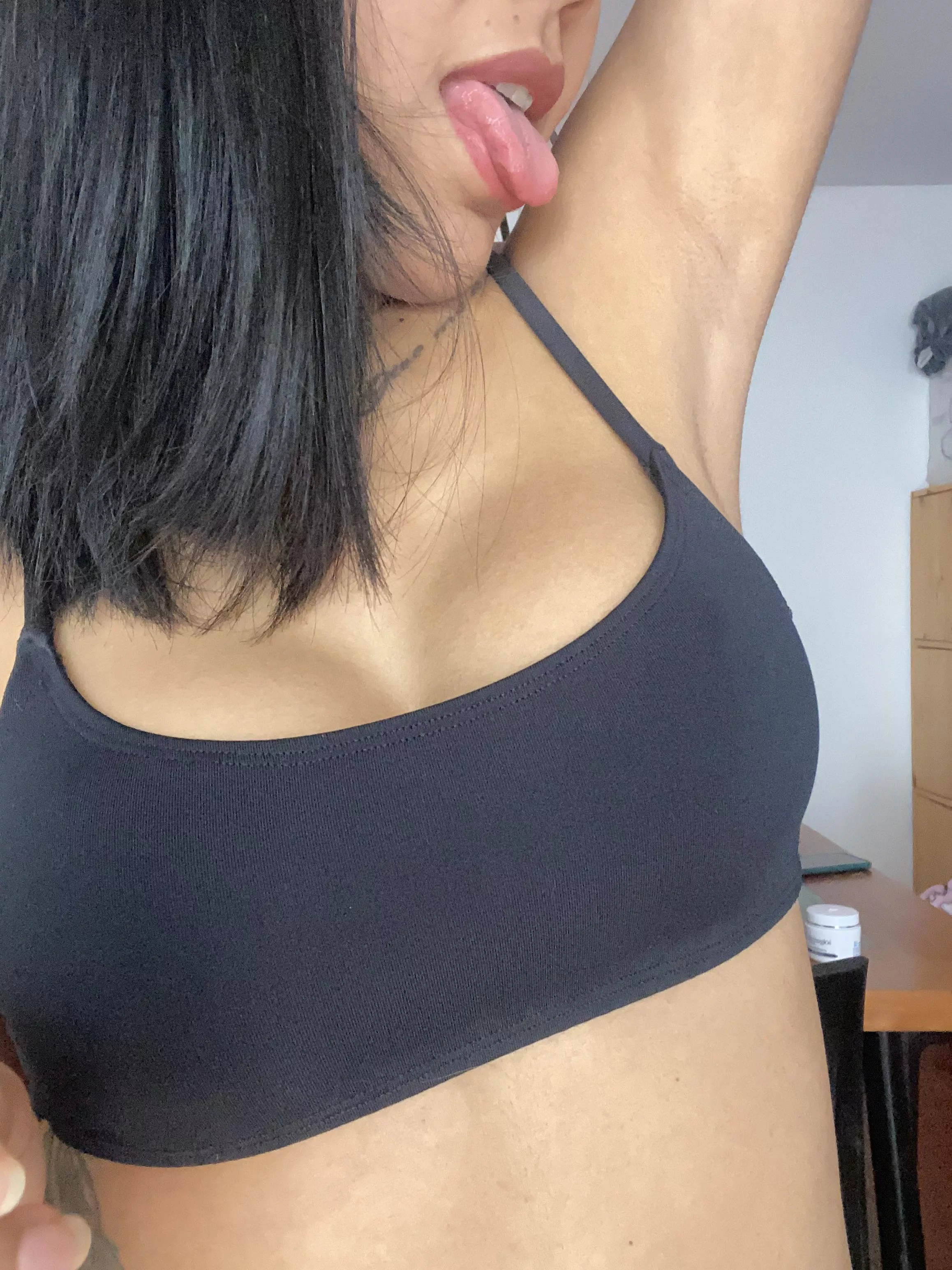 Tickle or lick these armpits?