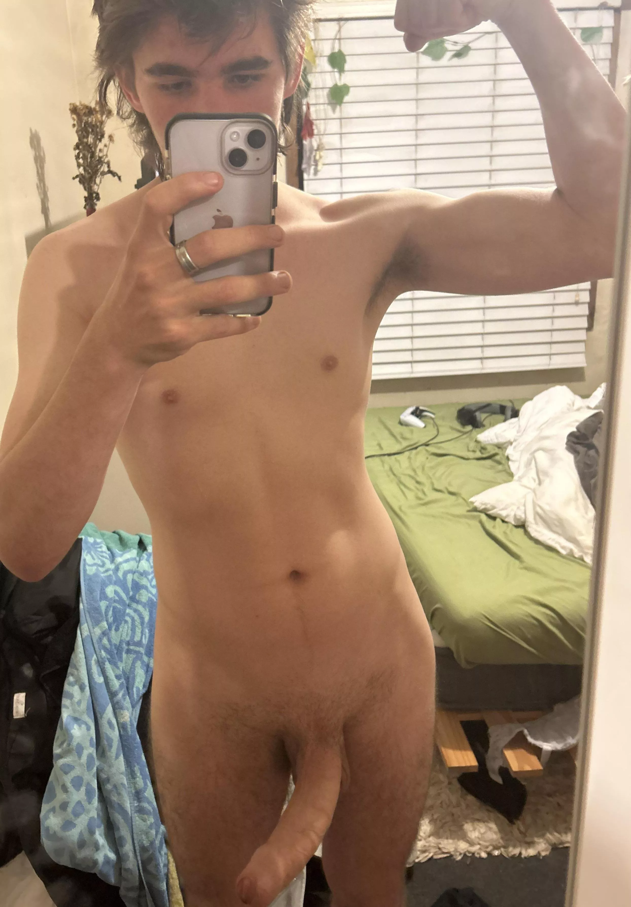 Too skinny I have to start going gym