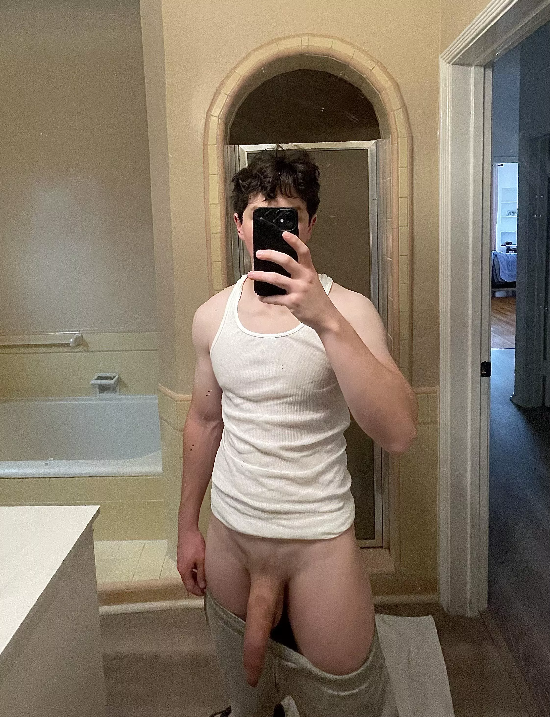 Another bathroom selfie