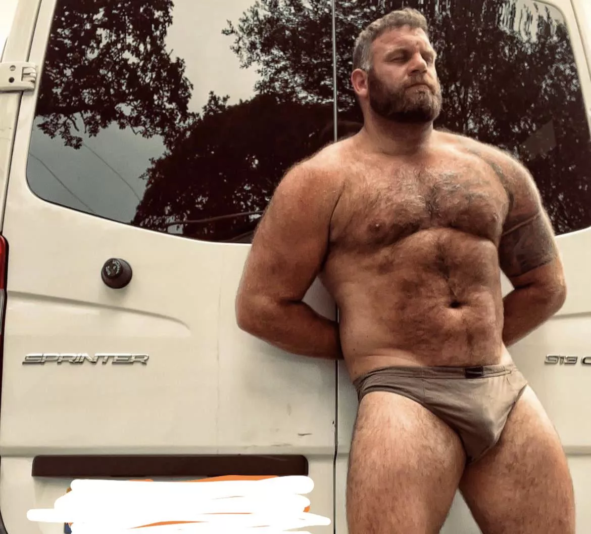 Daddy needs buddies to talk to