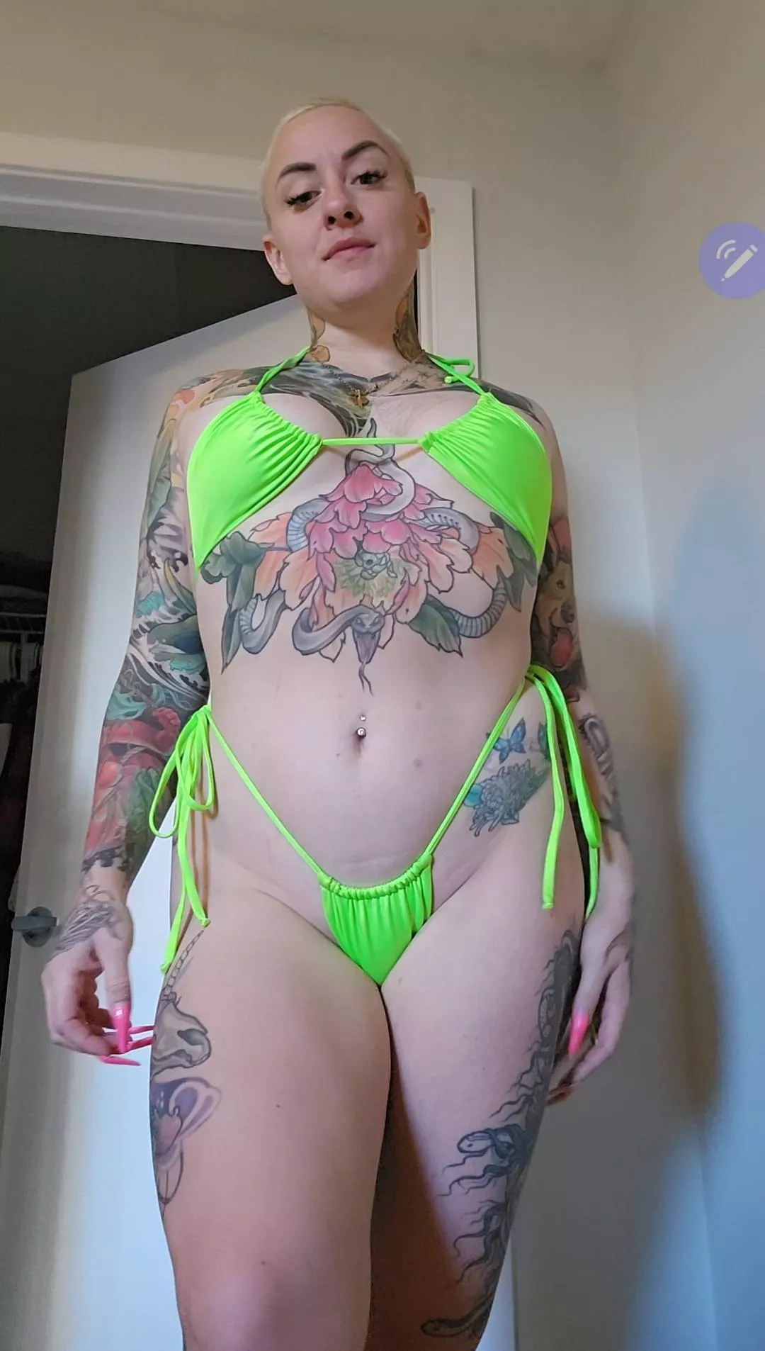 Describe me in two words 😌