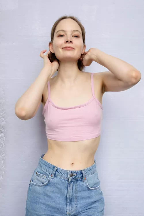 I like to show off my waist