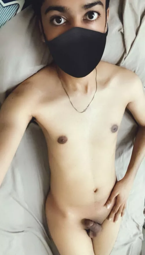 If I'm your canvas, would you paint me with your cum ? 💦