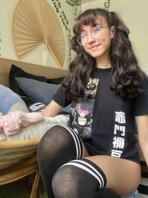 I’m getting new glasses soon but I’m gonna miss these <3