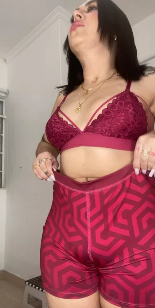 Is this toe worth your tongue?