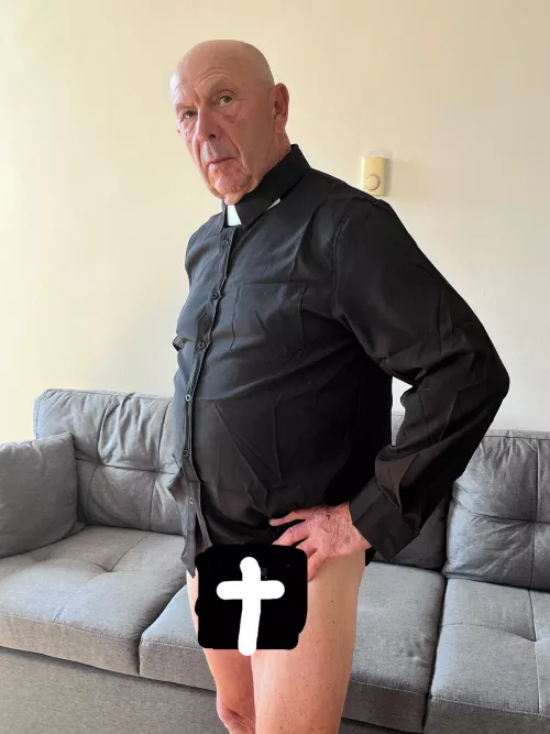 It’s Sunday. Do you go see Father John at Mass? (68)