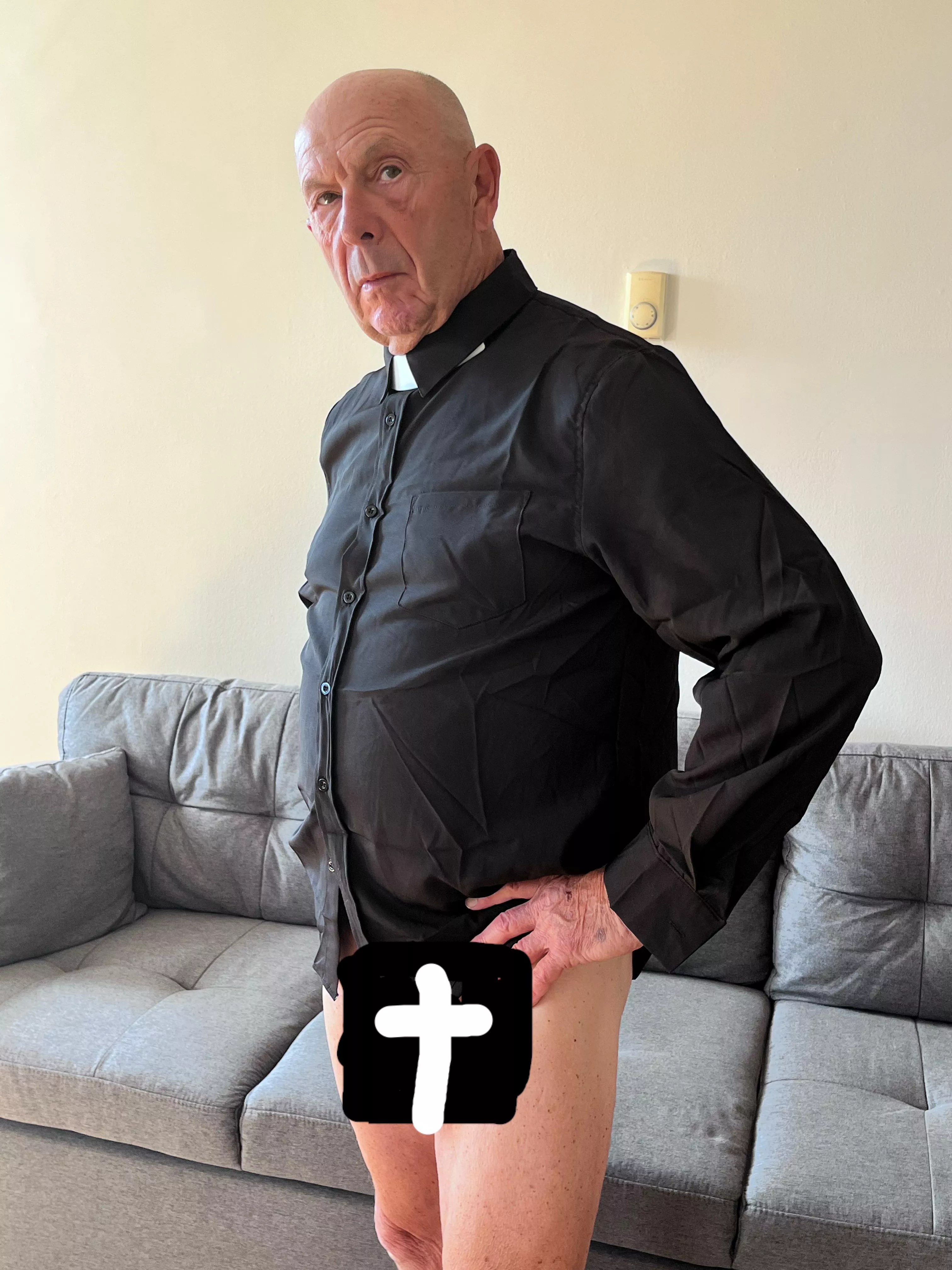 It’s Sunday. Do you go see Father John at Mass? (68)