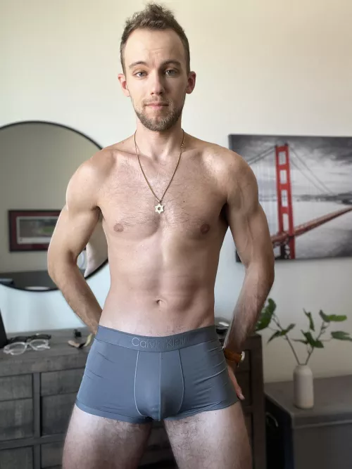 Let me put it in your mouth and show you how big I can get…