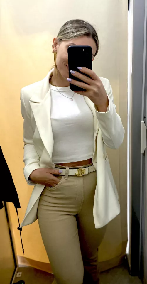 Mirror selfie… today look!