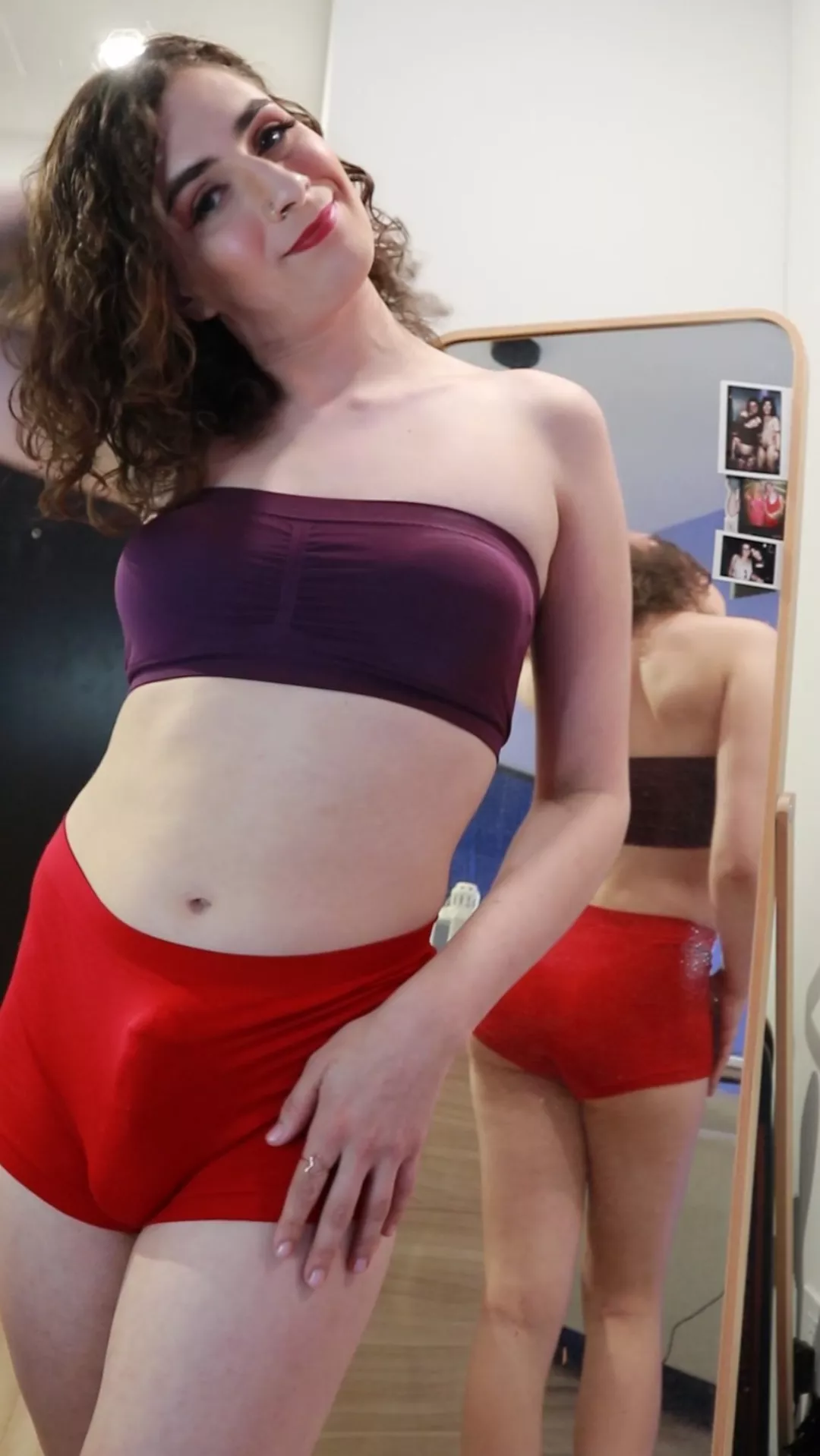 My favorite shorts to show off my bulge 😛