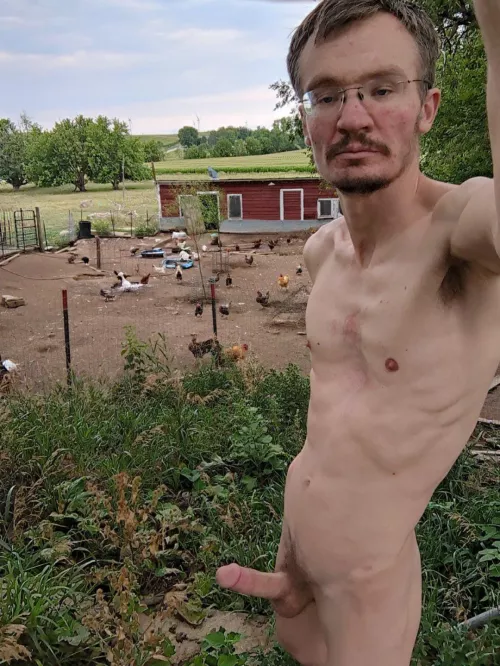 Outside doing chores 🦆🐓🐮