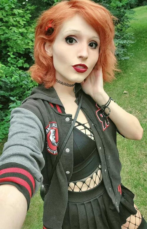 rate my fit, please! ❤️