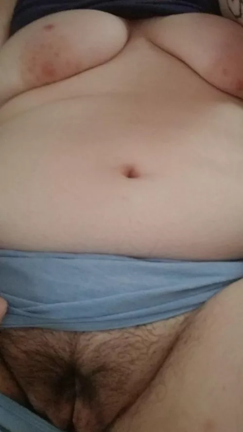 Should I keep my bush hairy?