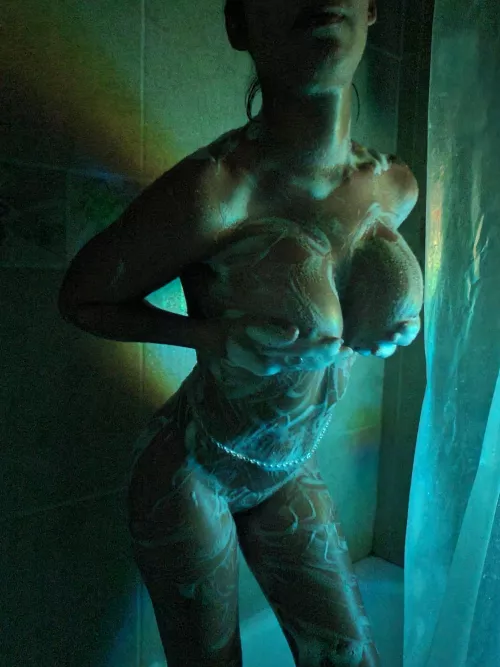 Who wants to help me rinse off?