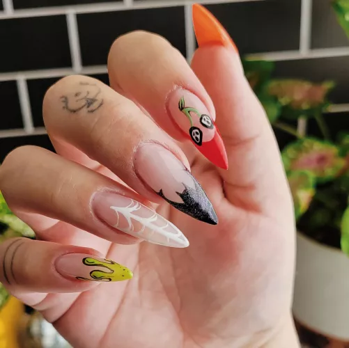 Who's excited for spooky season