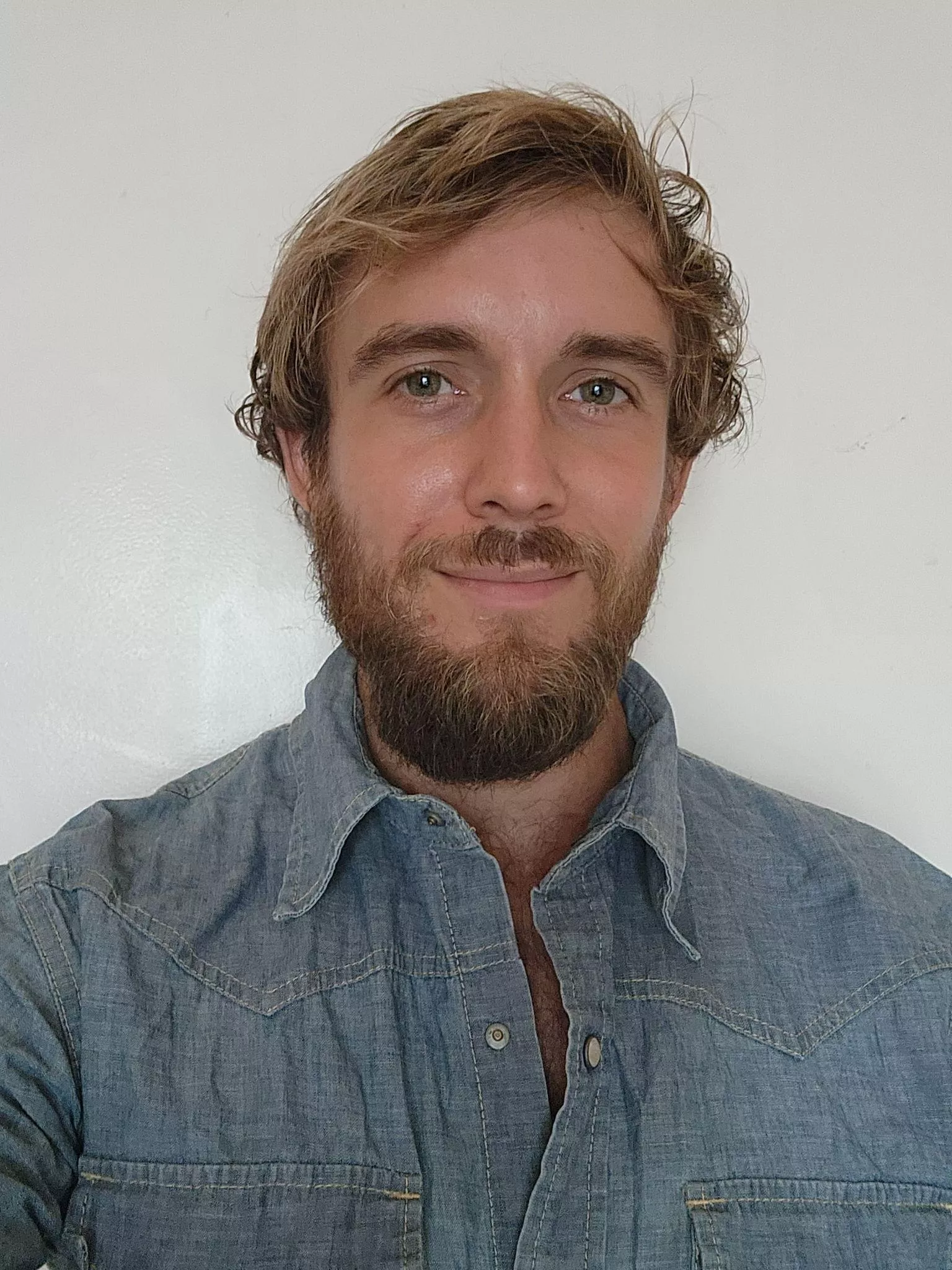 Anyone like hairy guys? Anyone like hairy guys?