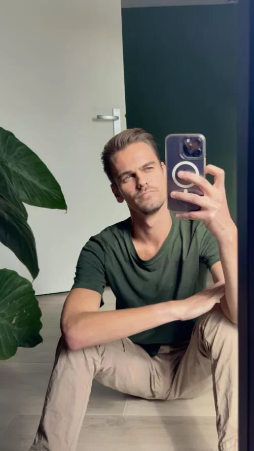 Can u tell I like the color green?