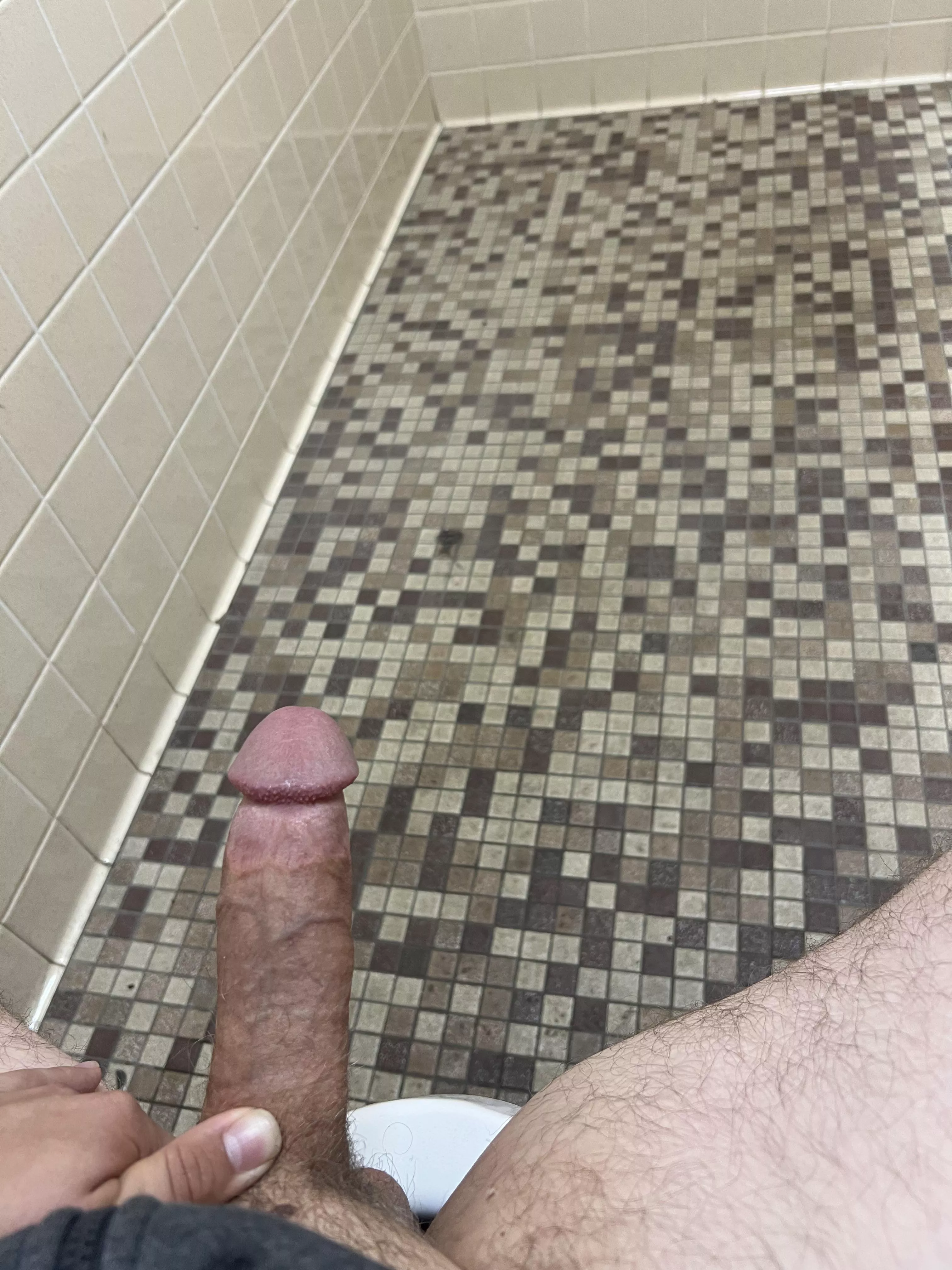 Can’t control when i get hard