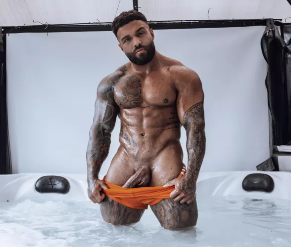 Come join daddy in the tub and take these off