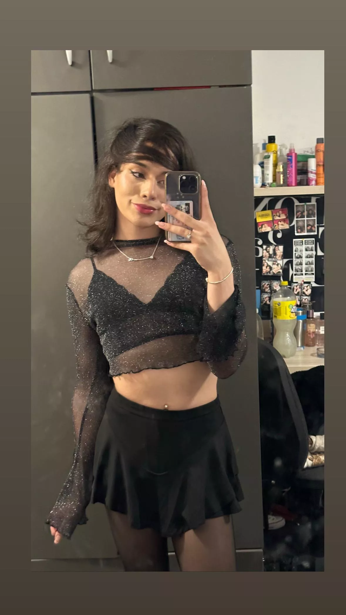 Do u like my outfit?