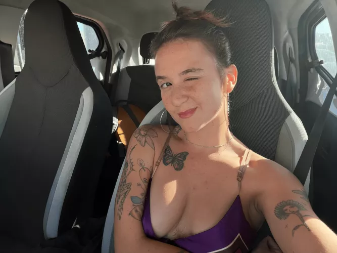 Giving you the cheer leader vibe