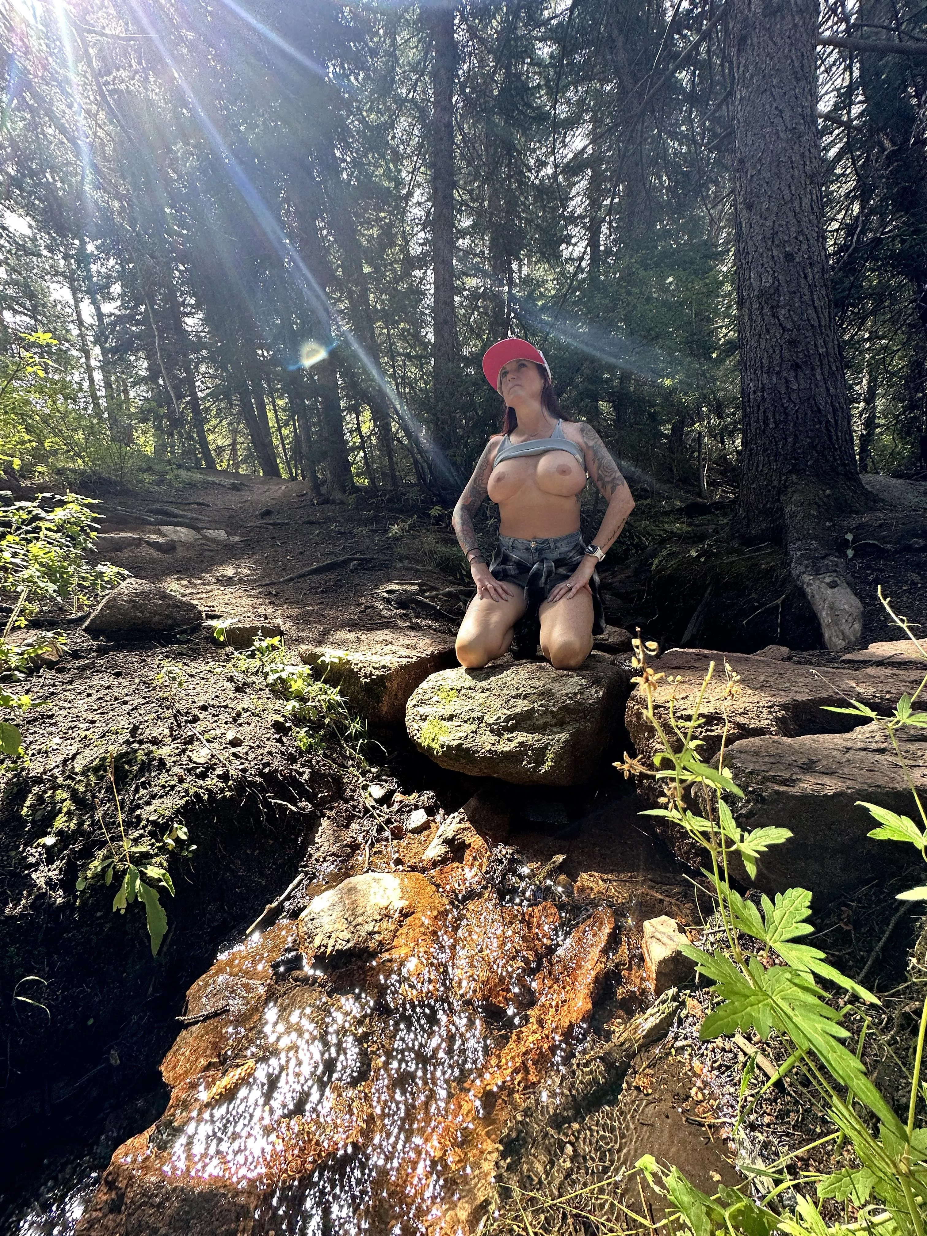 Hiking trail flash for you babe