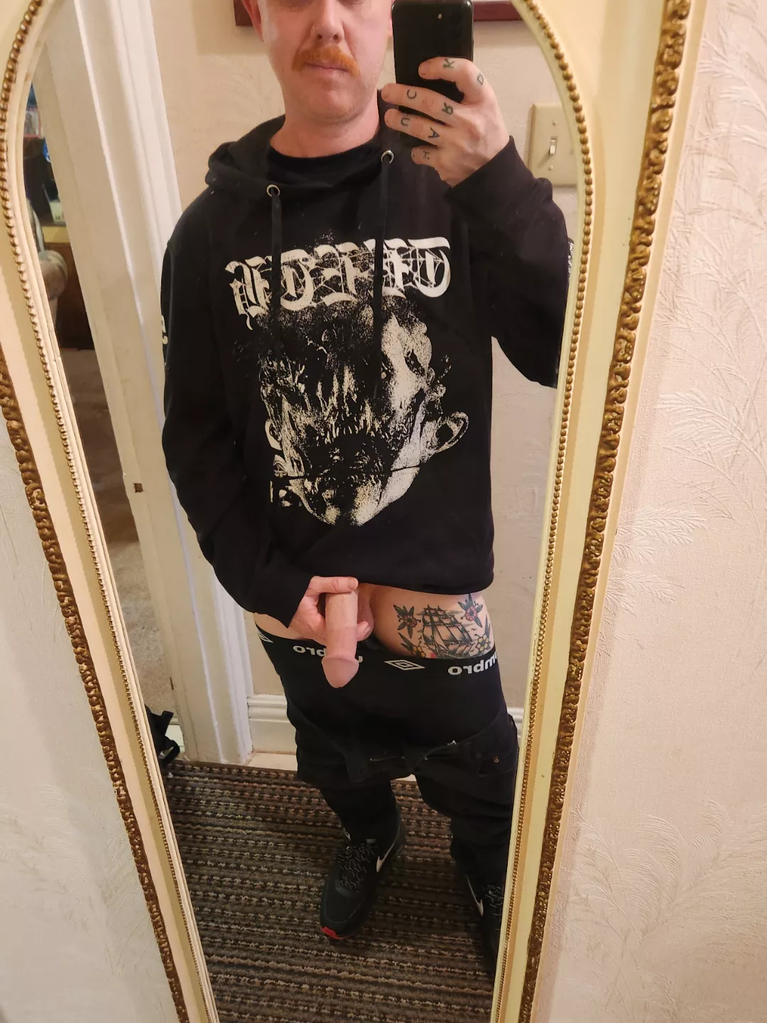 I put that dick in your face. Now what you gunna do with it?