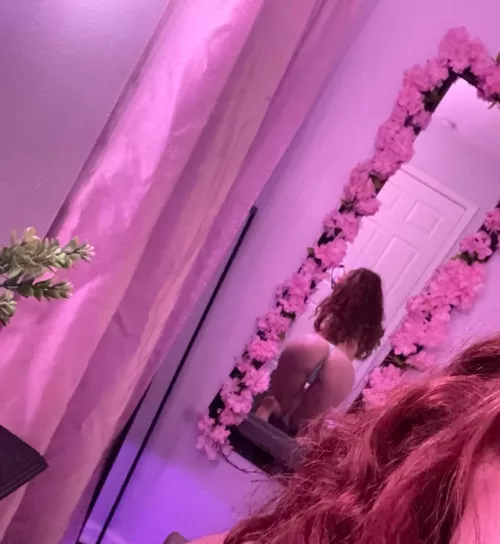 Kom bara hit och glid igenom min rumpa