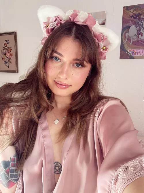 Regardless of whether you believe it or not, You are valuable You are magical You are good enough 🩷